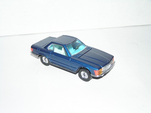Vintage corgi toys - corgi,
